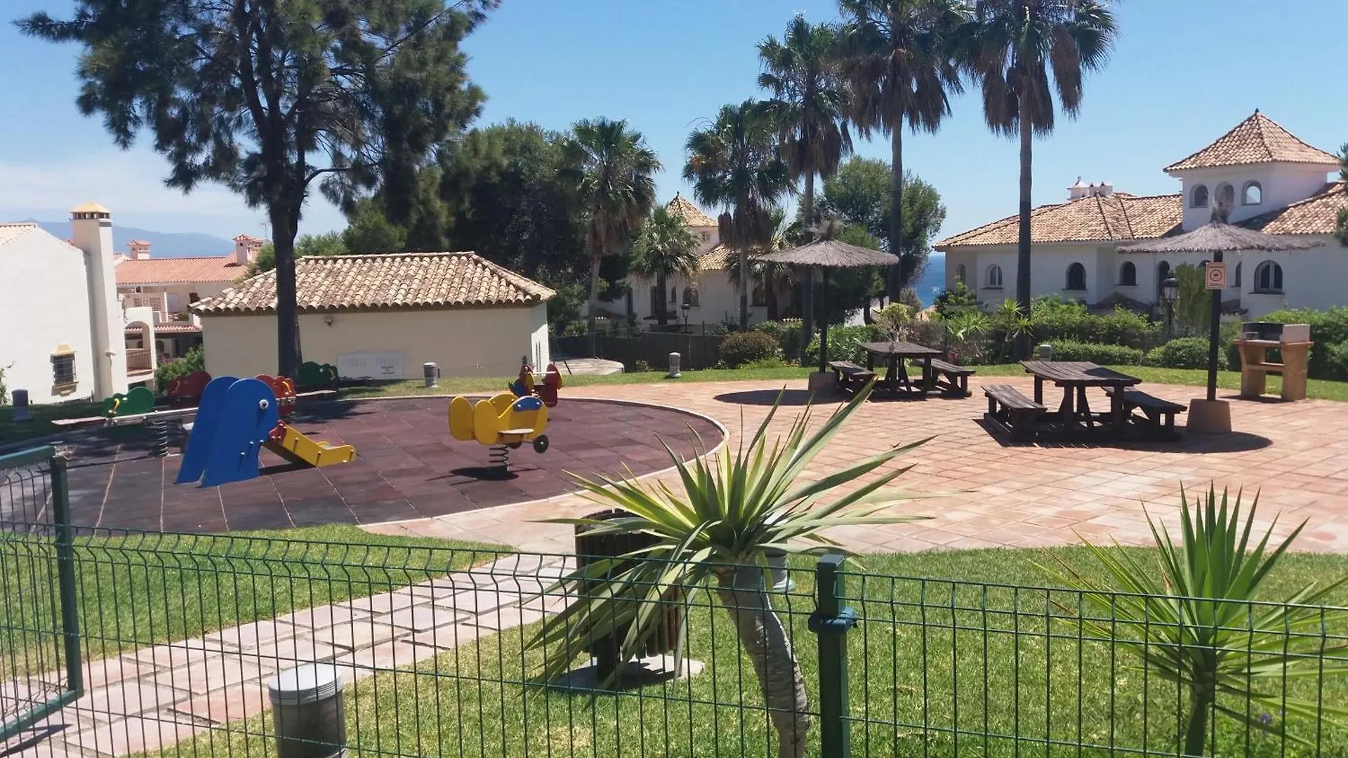 דירה Castillo de Sabinillas Wunderschoene Wohnung 5 Personen Super Meerblick ספרד